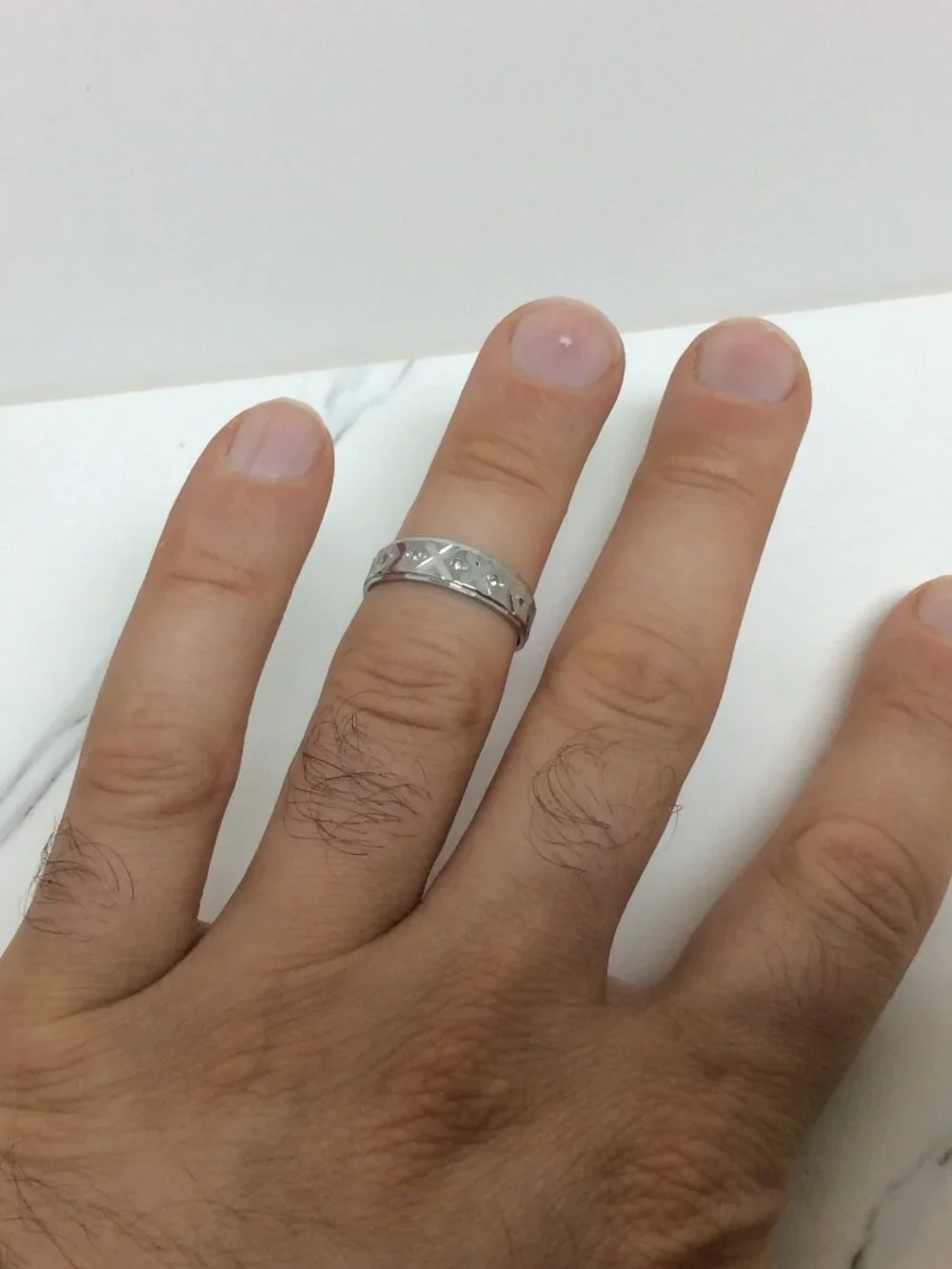 18K White Real Solid Gold Diamond Lady Ring Band Size 8.50    2.90gr